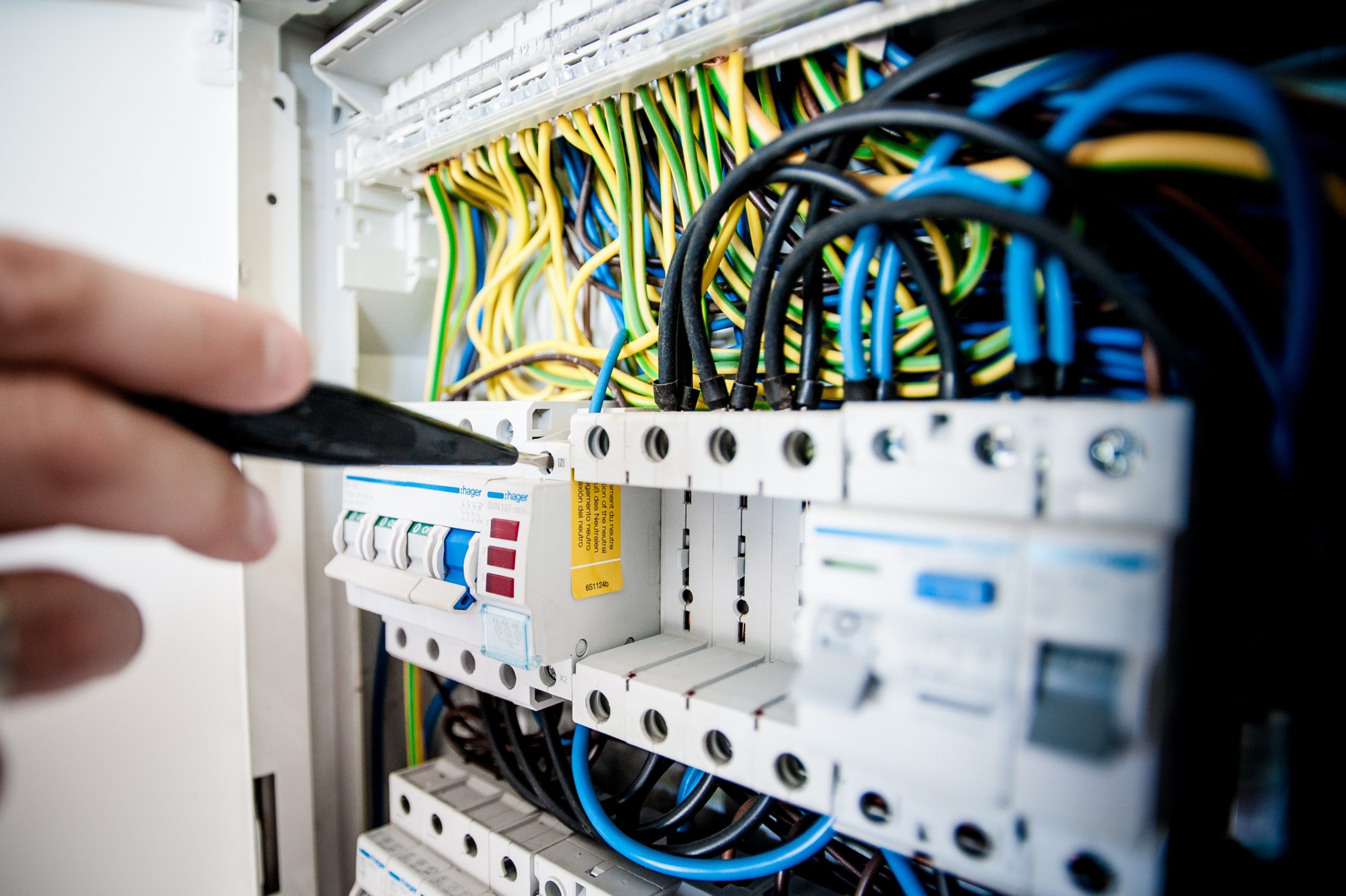 Tips for Finding the Best Electricians in NJ
